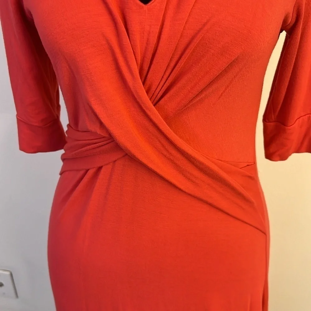 Banana Republic Red Form-Fitting Spandex Midi Dress, Sz. S.